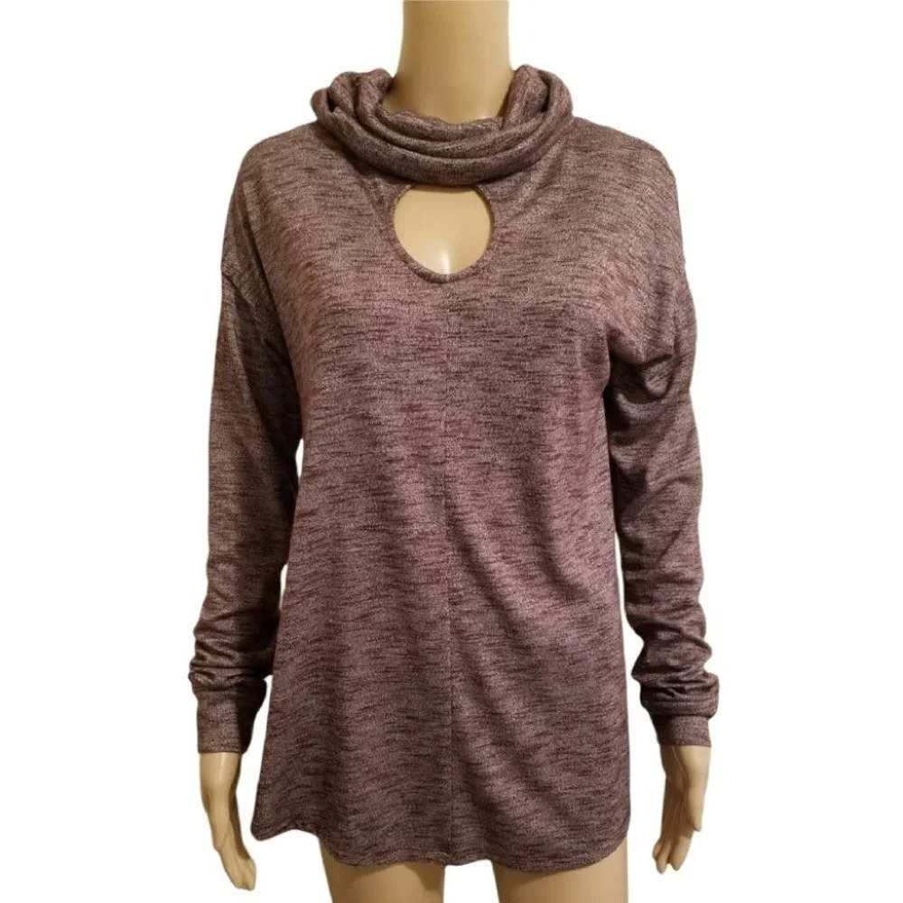 Cut out Thin Sweater by Wild Pearl